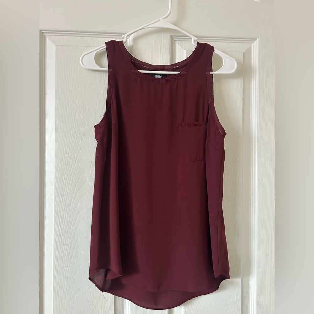 Relaxed Burgundy Sleeveless Tank Top